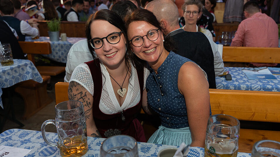 Die Partybilder vom Freitag, 18. August 2023, aus dem Festzelt Wenisch. Die Partybilder vom Freitag, 18. August 2023, aus dem Festzelt Wenisch.