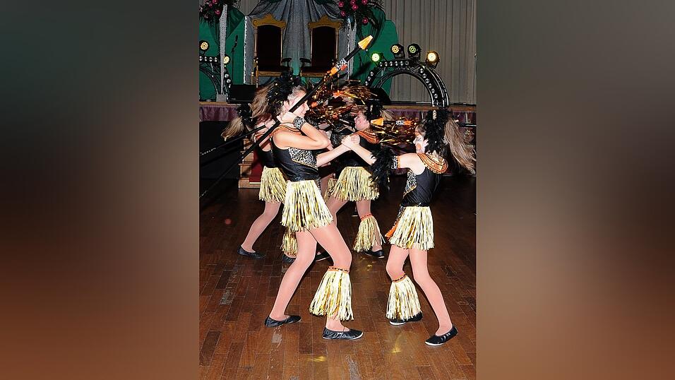 Impressionen vom Intrhonisationsball 2015 der Narrhalla Moosburg. (Foto: Ren&eacute; Spanier)