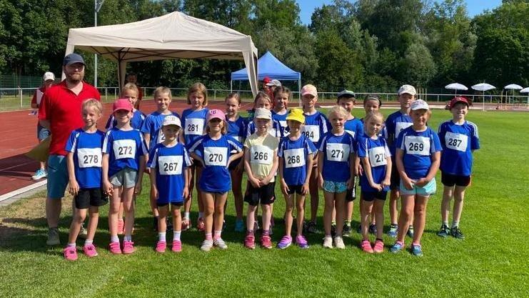 Stolz waren die Plattlinger Teilnehmer auf ihre gezeigten sportlichen Leistungen. Stolz waren die Plattlinger Teilnehmer auf ihre gezeigten sportlichen Leistungen.