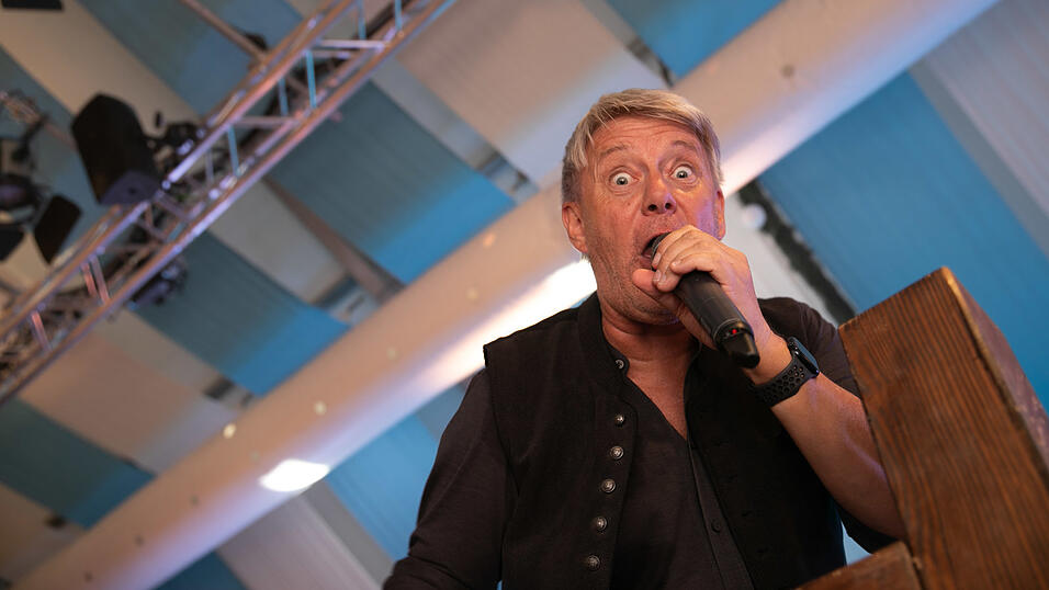 Die Partybilder vom Samstag, 16. August, aus dem Festzelt Wenisch. Die Partybilder vom Samstag, 16. August, aus dem Festzelt Wenisch.