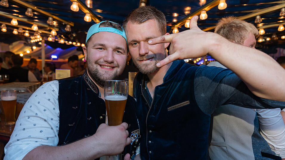 Die Partybilder vom Samstag, 19. August 2023, aus dem Festzelt Wenisch. Die Partybilder vom Samstag, 19. August 2023, aus dem Festzelt Wenisch.