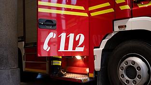 Feuerwehr und Bayerisches Rotes Kreuz waren vor Ort im Einsatz. (Symbolbild) Feuerwehr und Bayerisches Rotes Kreuz waren vor Ort im Einsatz. (Symbolbild)