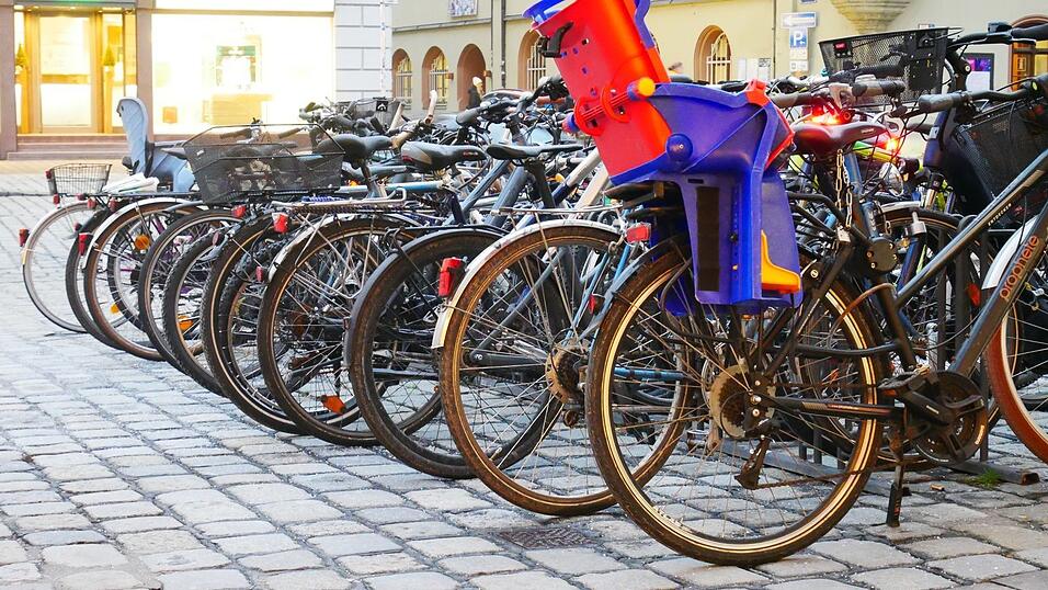 In Landshut, Altdorf und Ergolding liegen die Diebstahl-Schwerpunkte. In Landshut, Altdorf und Ergolding liegen die Diebstahl-Schwerpunkte.