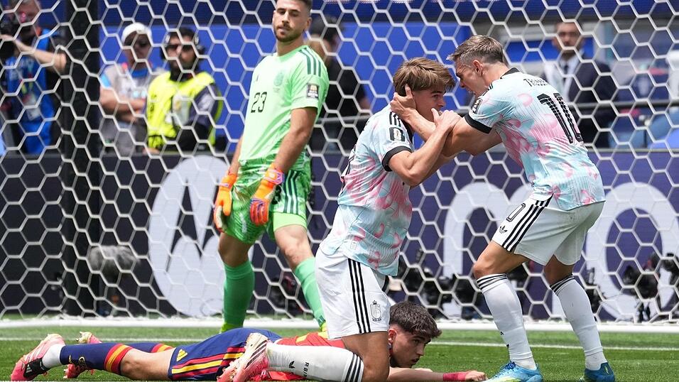 Belgien bejubelte das erste Gegentor für Spanien bei dieser WM. Belgien bejubelte das erste Gegentor für Spanien bei dieser WM.