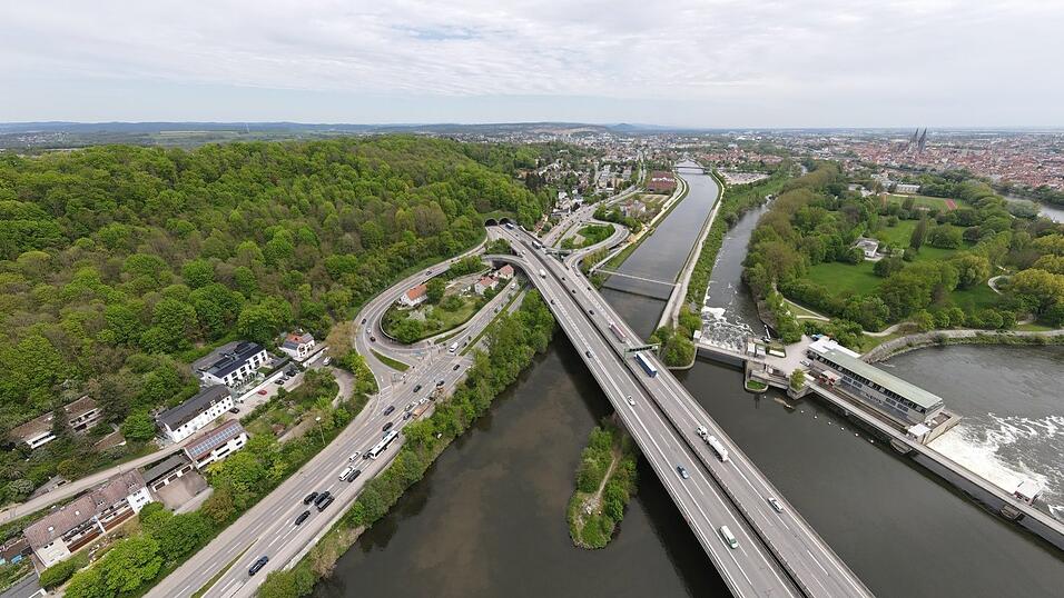Der Pfaffensteiner Tunnel muss am Sonntag zeitweise gesperrt werden. (Archivbild) Der Pfaffensteiner Tunnel muss am Sonntag zeitweise gesperrt werden. (Archivbild)