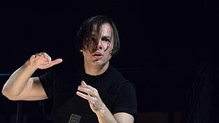 Teodor Currentzis dirigiert bei den Salzburger Festspielen 2026 die Bizet-Oper «Carmen». (Archivfoto)