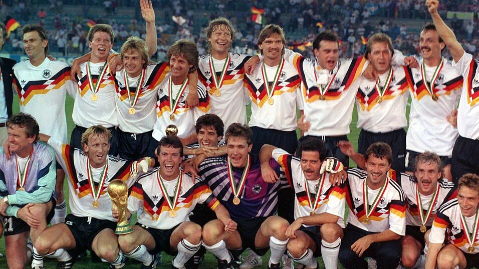 Einige Weltmeister von 1990 trauen der DFB-Auswahl auch dieses Jahr einen WM-Coup zu. (Archivbild)