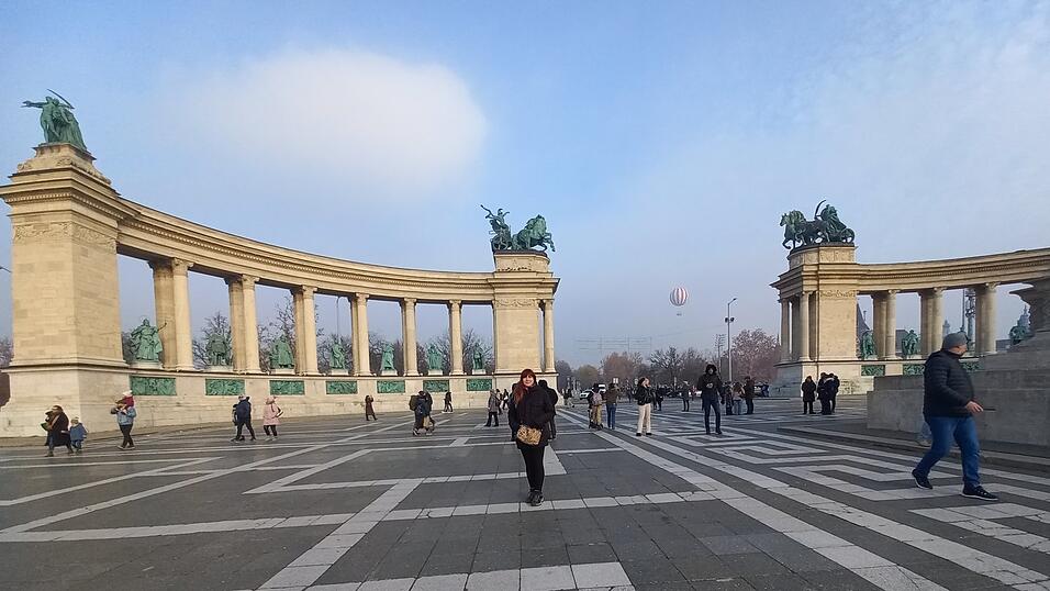 Eindrücke aus Budapest rund um den Jahreswechsel.