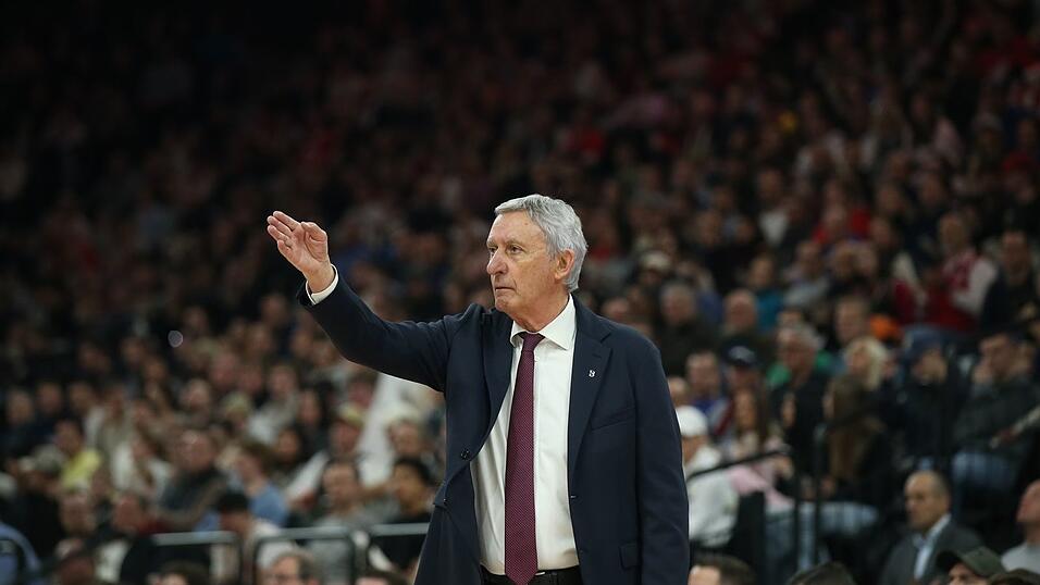 Svetislav Pesic bekommt einen neuen Aufbauspieler. (Archivbild)