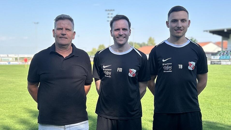 Richard Maierhofer (Sportliche Leitung), Georg Sewald und Cheftrainer Tobias Beck.