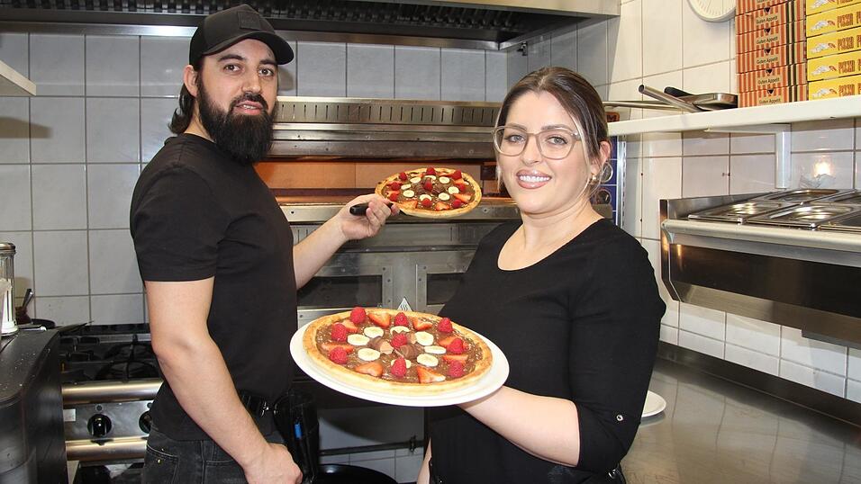 Mit ihrer Nutella-Pizza haben Adnan Miftari und seine Schwester Vildane von der Pizzeria Venezia in Straubing den Geschmack ihrer Gäste getroffen. Mit ihrer Nutella-Pizza haben Adnan Miftari und seine Schwester Vildane von der Pizzeria Venezia in Straubing den Geschmack ihrer Gäste getroffen.