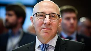 Sinan Selen ist seit Oktober Präsident des Bundesamtes für Verfassungsschutz, dessen Vizepräsident er zuvor mehr als sechs Jahre lang war. (Archivbild) Sinan Selen ist seit Oktober Präsident des Bundesamtes für Verfassungsschutz, dessen Vizepräsident er zuvor mehr als sechs Jahre lang war. (Archivbild)