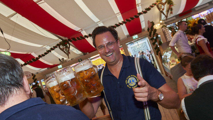 Die Partybilder vom Freitag, 7. August, aus dem Festzelt Lechner. Die Partybilder vom Freitag, 7. August, aus dem Festzelt Lechner.