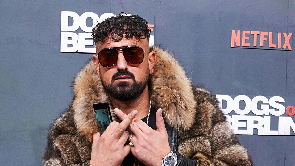 Rapper Aykut Anhan - alias Haftbefehl - muss Konzerte absagen. (Archivbild) Rapper Aykut Anhan - alias Haftbefehl - muss Konzerte absagen. (Archivbild)
