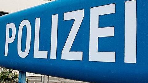 Nach einem Vorfall in einem Verbrauchermarkt in Roding ermittelt die Polizei gegen einen 54-Jährigen. Nach einem Vorfall in einem Verbrauchermarkt in Roding ermittelt die Polizei gegen einen 54-Jährigen.