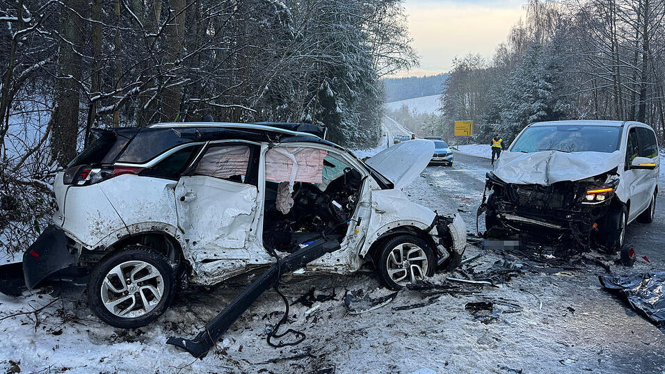 In der Gemeinde Reisbach hat sich am Freitagmorgen ein Unfall ereignet.