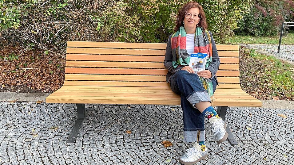 Ein freier Platz an ihrer Seite: Verfahrenslotsin Susan Kurzhals hilft, wenn die Bürokratie zu groß wird und das System zu kompliziert.