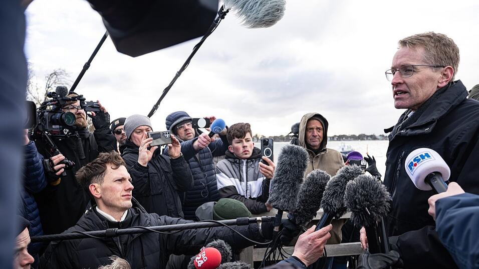 Ministerpr&auml;sident Daniel G&uuml;nther (CDU) machte sich am Donnerstag selbst ein Bild vor Ort.