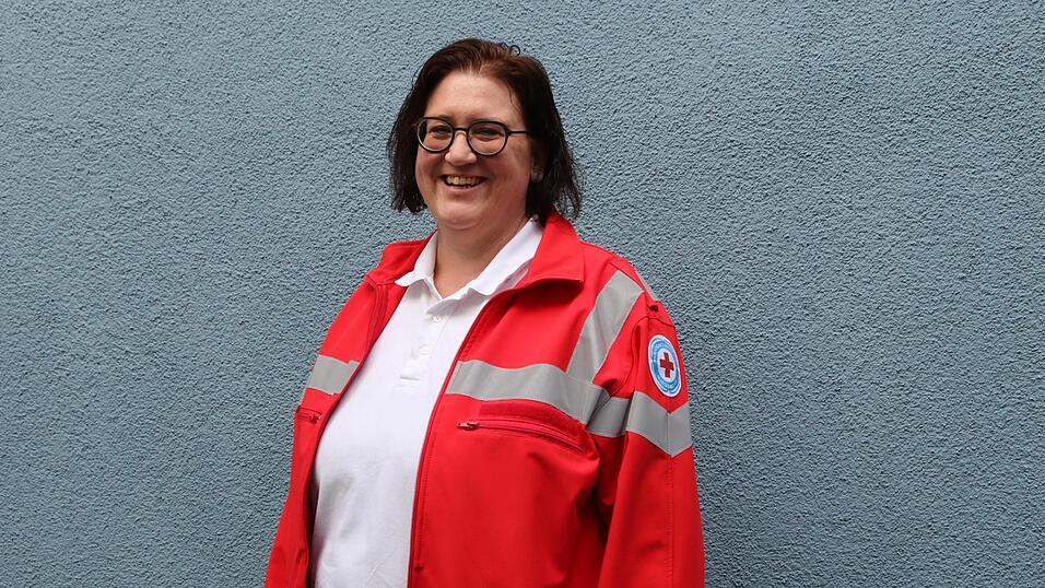 Ulrike Alt führt seit kurzem die Chamer Wasserwacht. Hinter sich hat sie ein erfahrenes Team stehen, das den Verein in die Zukunft führen wird. Ideen haben sie genug - man darf neugierig bleiben. Ulrike Alt führt seit kurzem die Chamer Wasserwacht. Hinter sich hat sie ein erfahrenes Team stehen, das den Verein in die Zukunft führen wird. Ideen haben sie genug - man darf neugierig bleiben.