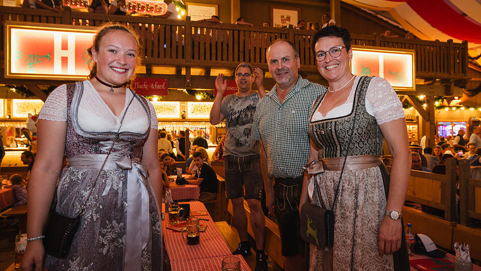 Die Partybilder vom Sonntag, 18. August, aus dem Festzelt Kr&ouml;nner.