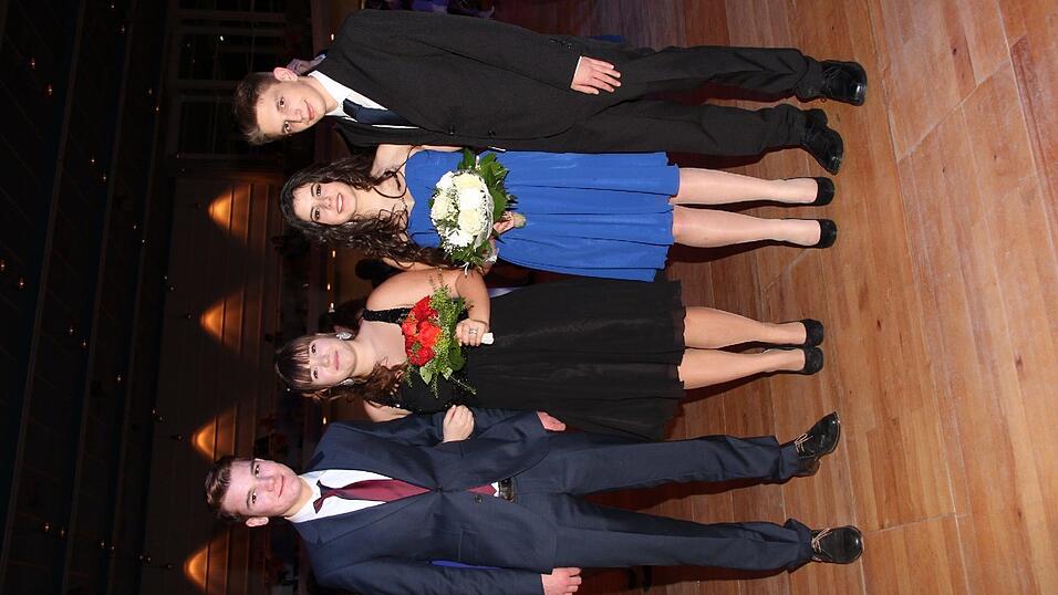 Die Bilder vom Abschlussball der Tanzschule Seidel in der Fraunhofer-Halle am 28. November. Die Bilder vom Abschlussball der Tanzschule Seidel in der Fraunhofer-Halle am 28. November.