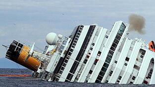 Die Costa Concordia war am Abend von Civitavecchia nahe Rom aus in See gestochen. Vor der Insel Giglio kam es dann zu dem folgenschweren Unglück.