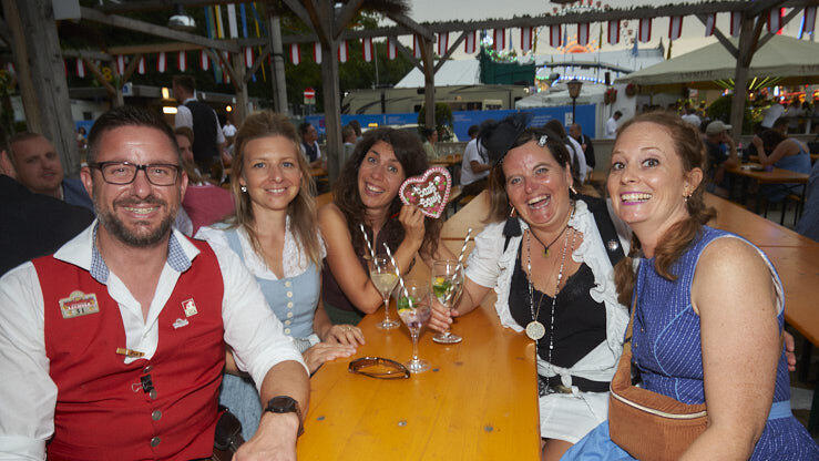 Die Partybilder vom Dienstag, 15. August 2023, aus dem Festzelt Lechner.