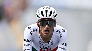 Top-Favorit Isaac del Toro hat sich bei der Deutschland Tour gleich an die Spitze gesetzt. Top-Favorit Isaac del Toro hat sich bei der Deutschland Tour gleich an die Spitze gesetzt.