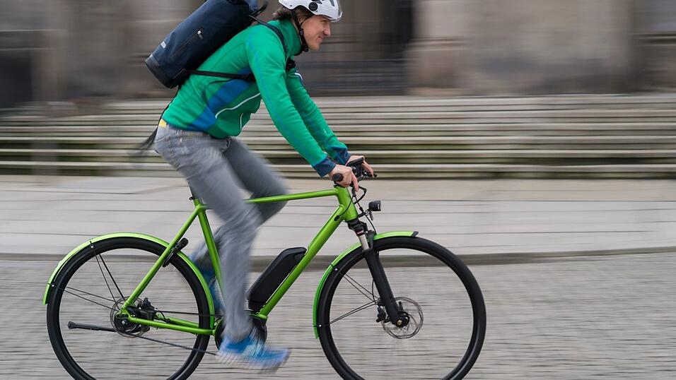 Lange Distanzen schafft man besser, wenn ein Motor mithilft.