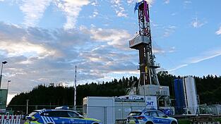 Die Suche nach Erdgas in Reichling wird von vielen Anwohnern und Umweltsch&uuml;tzern kritisch gesehen. (Archivbild)