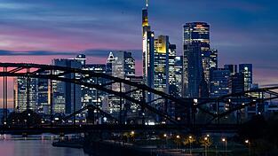 Der Dax ist auf einen neuen Rekord gestiegen.