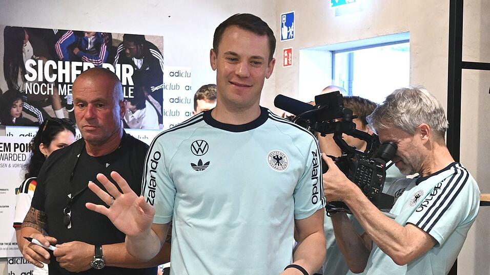 Manuel Neuer wird gegen Finnland noch geschont.