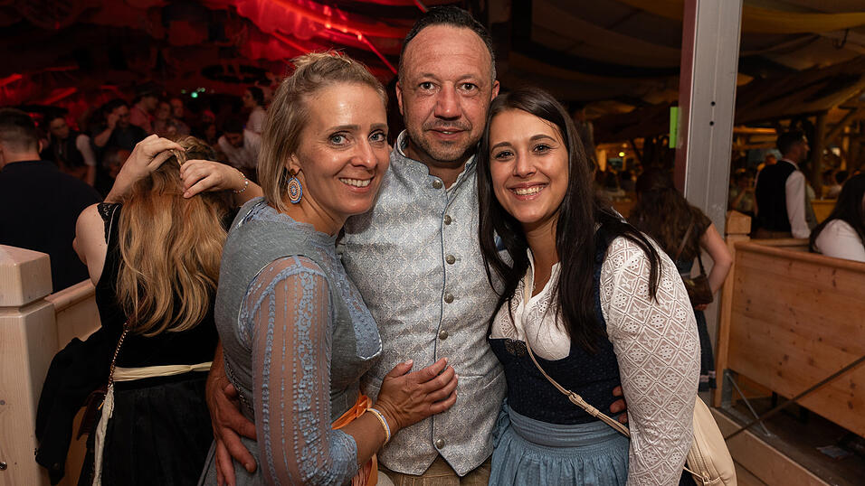 Die Partybilder vom Samstg, 19. August 2023, aus dem Festzelt Reisinger. Die Partybilder vom Samstg, 19. August 2023, aus dem Festzelt Reisinger.