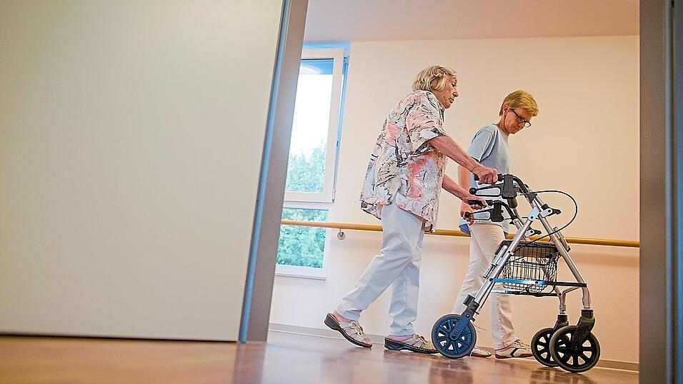 Schon heute sp&uuml;ren Patienten &Auml;rztemangel und Personalnot in der Pflege.