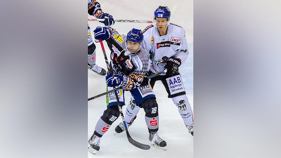 Die Tigers hielten lange gut mit, mussten sich am Ende aber trotzdem mit 1:5 geschlagen geben. (Fotos: Harry Schindler) Die Tigers hielten lange gut mit, mussten sich am Ende aber trotzdem mit 1:5 geschlagen geben. (Fotos: Harry Schindler)