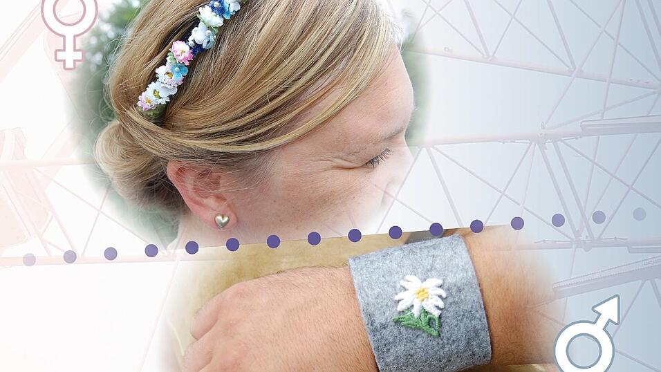 Mit selbstgebasteltem Blütenhaarreif und Filzarmband bist du für jedes Volksfest bestens gerüstet. Mit selbstgebasteltem Blütenhaarreif und Filzarmband bist du für jedes Volksfest bestens gerüstet.