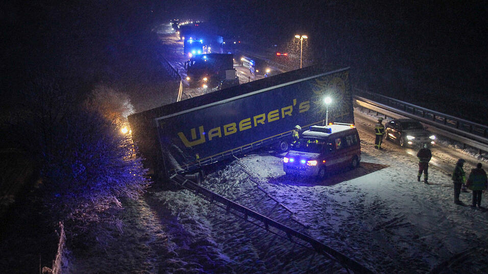 Der Lastwagenfahrer blieb gl&uuml;cklicherweise unverletzt.