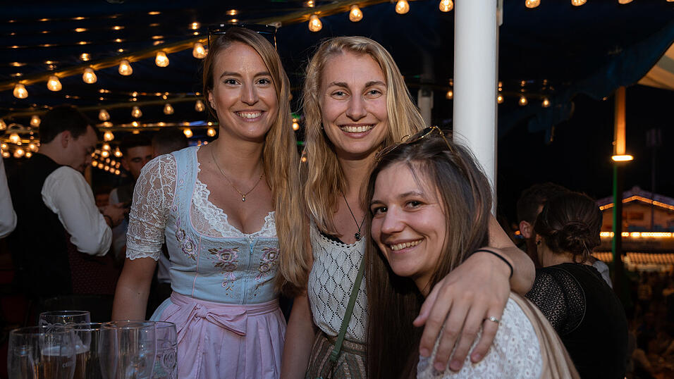 Die Partybilder vom Freitag, 11. August 2023, aus dem Festzelt Wenisch. Die Partybilder vom Freitag, 11. August 2023, aus dem Festzelt Wenisch.