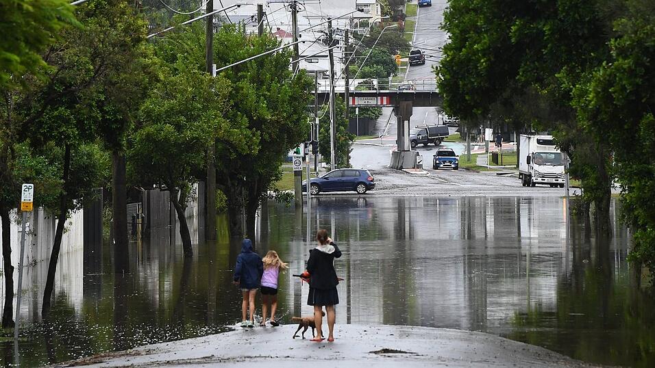 In der Millionenstadt Brisbane sind viele Straßen überschwemmt.