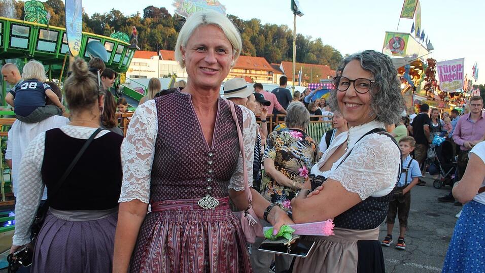 So schön war der Sonntag auf der Bartlmädult in Landshut. So schön war der Sonntag auf der Bartlmädult in Landshut.