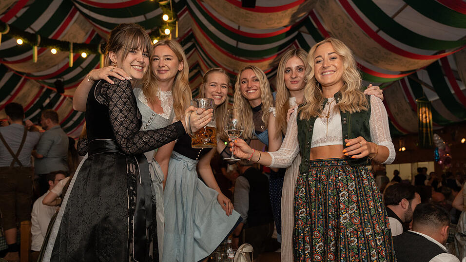 Die Partybilder vom Freitag, 11. August 2023, aus dem Festzelt Weckmann.