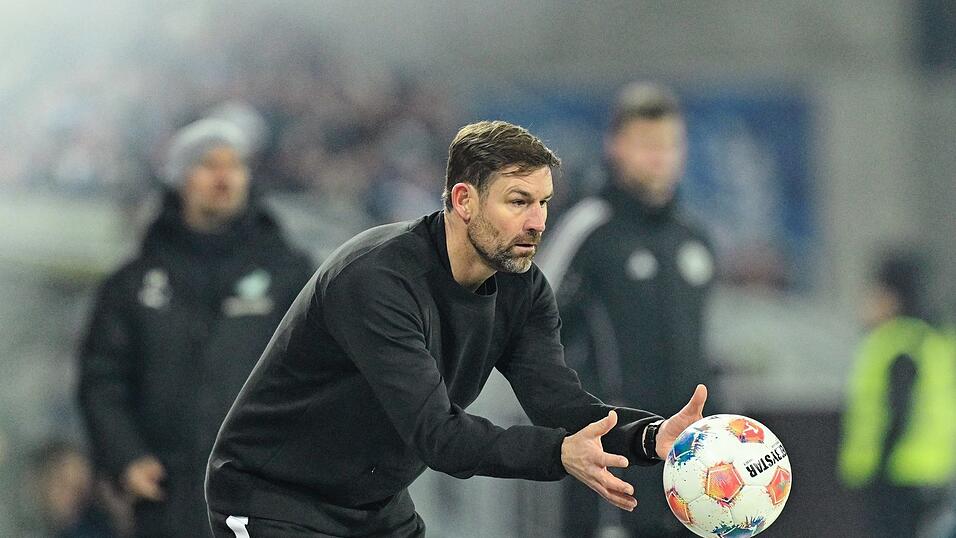 Trainer Kleine hadert mit der verspielten Führung.