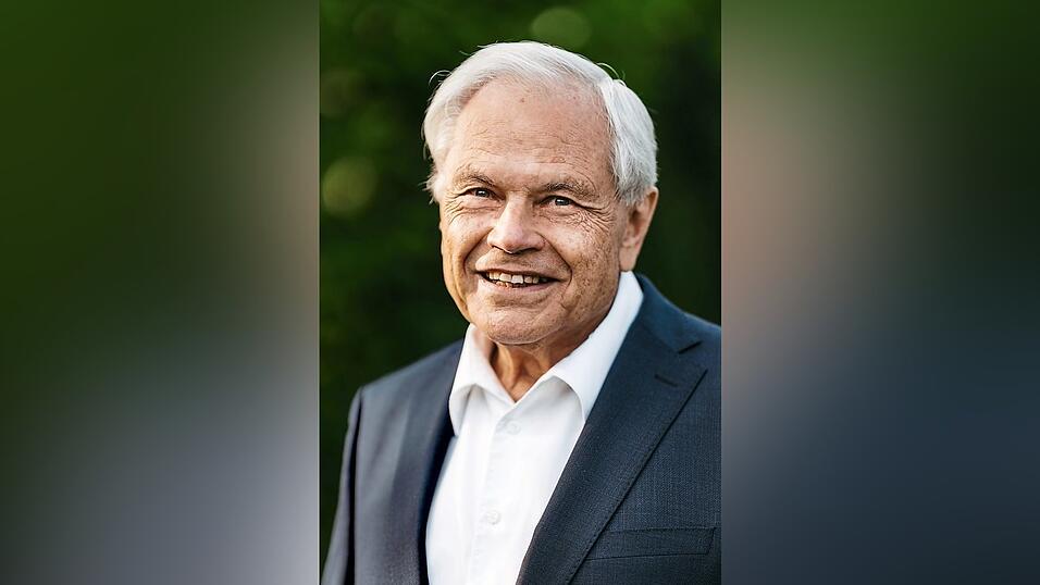 Prof. Dr. Kurt Naber wird 85. Prof. Dr. Kurt Naber wird 85.