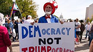 Seit Trumps zweiten Amtsantritt hat es in den USA deutlich mehr Demonstrationen als in seiner ersten Amtszeit gegeben.