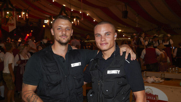 Die Partybilder vom Freitag, 7. August, aus dem Festzelt Lechner. Die Partybilder vom Freitag, 7. August, aus dem Festzelt Lechner.