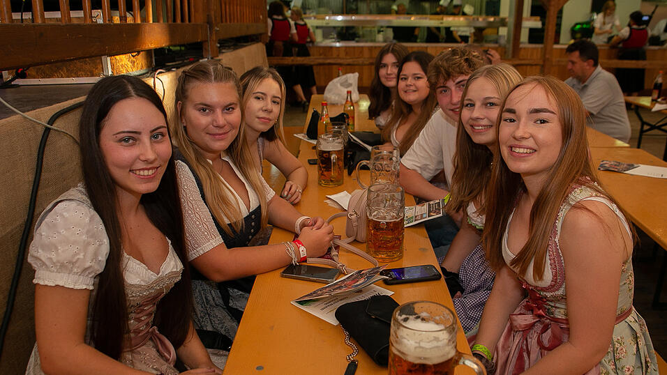 Die Partybilder vom Sonntag, 21. August 2022, aus dem Festzelt Nothaft. 