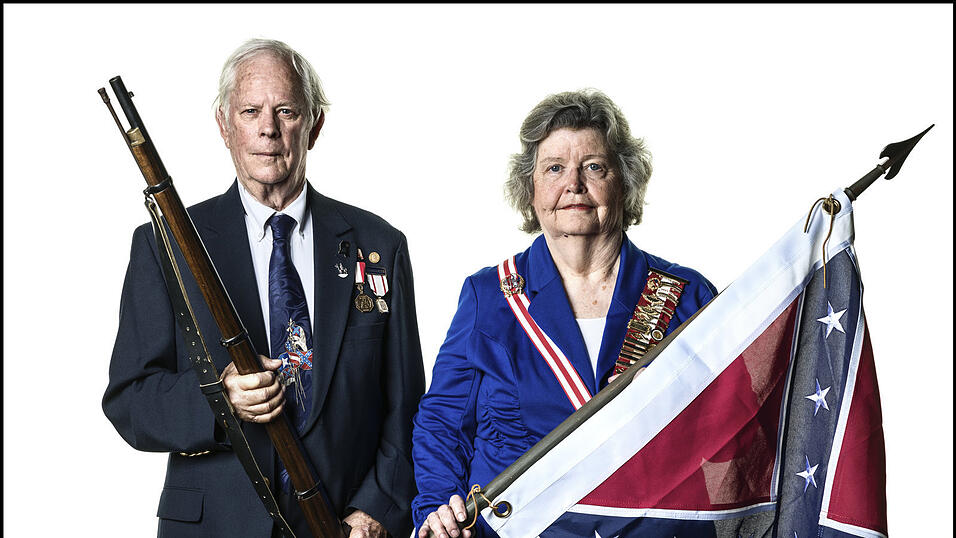 Franklin (65) and Frances (65) aus Mississippi träumen von einem vereinten Land. Franklin (65) and Frances (65) aus Mississippi träumen von einem vereinten Land.