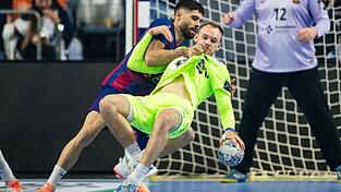 Welthandballer Mathias Gidsel traf gegen Barcelona erst nach 25 Minuten zum ersten Mal. Welthandballer Mathias Gidsel traf gegen Barcelona erst nach 25 Minuten zum ersten Mal.