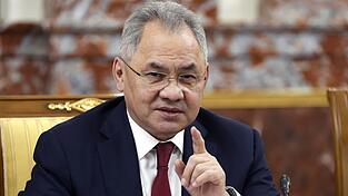 Als Teil ihres Abwehrkampfes nimmt die Ukraine zunehmend Ziele im russischen Hinterland ins Visier. Russland sp&uuml;rt das, wie Schoigu nun einr&auml;umte. (Archivbild)