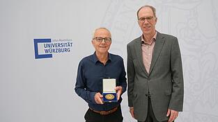 Der Nobelpreis für Medizin geht in diesem Jahr unter anderem an Georg Nagel. Der Nobelpreis für Medizin geht in diesem Jahr unter anderem an Georg Nagel.